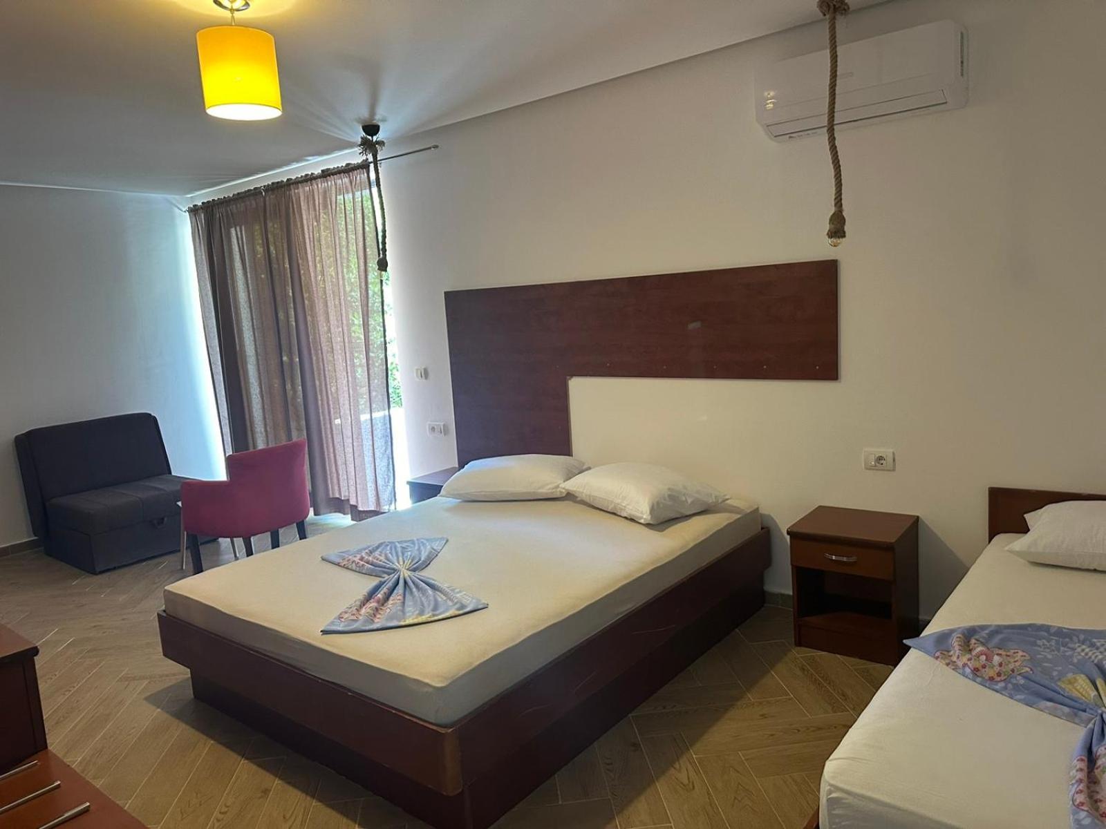Apartments Prag Ulcinj Exterior foto